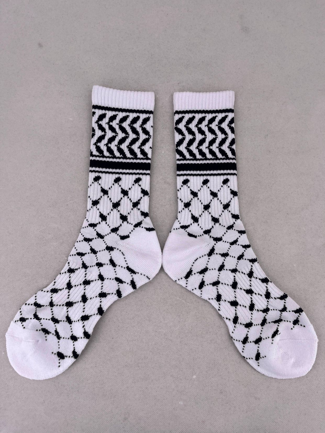 ASPHALIOS 'Levant Socks'